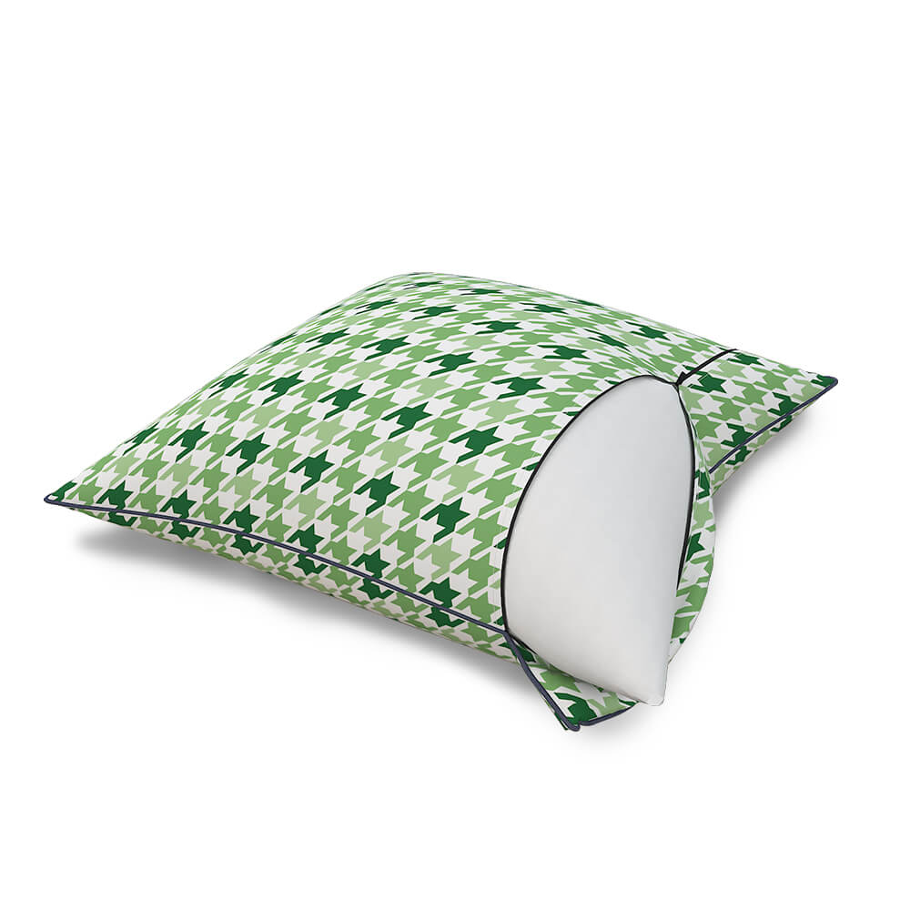 Houndstooth Throw Pillow>