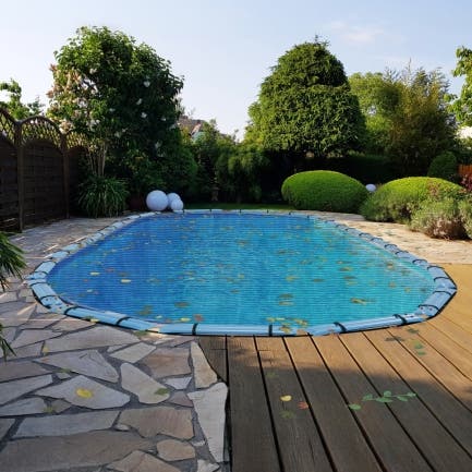 Leaf Net Pool Cover - Oval