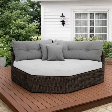 V Shape Tufted Cushion